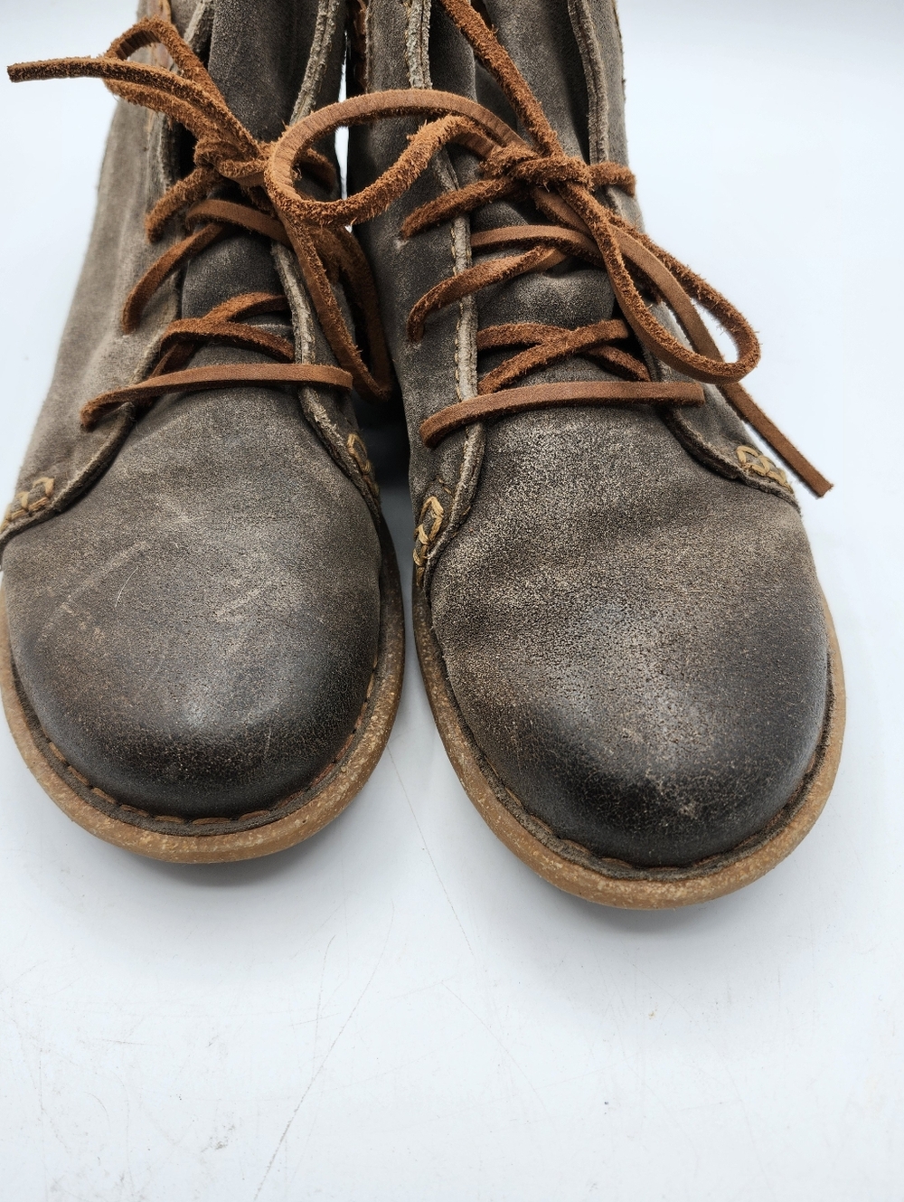 Born VTG Inspired Brown Suede Lace-Up Ankle Walking Boots with Braided Trim 8 - Picture 7 of 9
